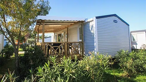 superior mobile-home bedrooms